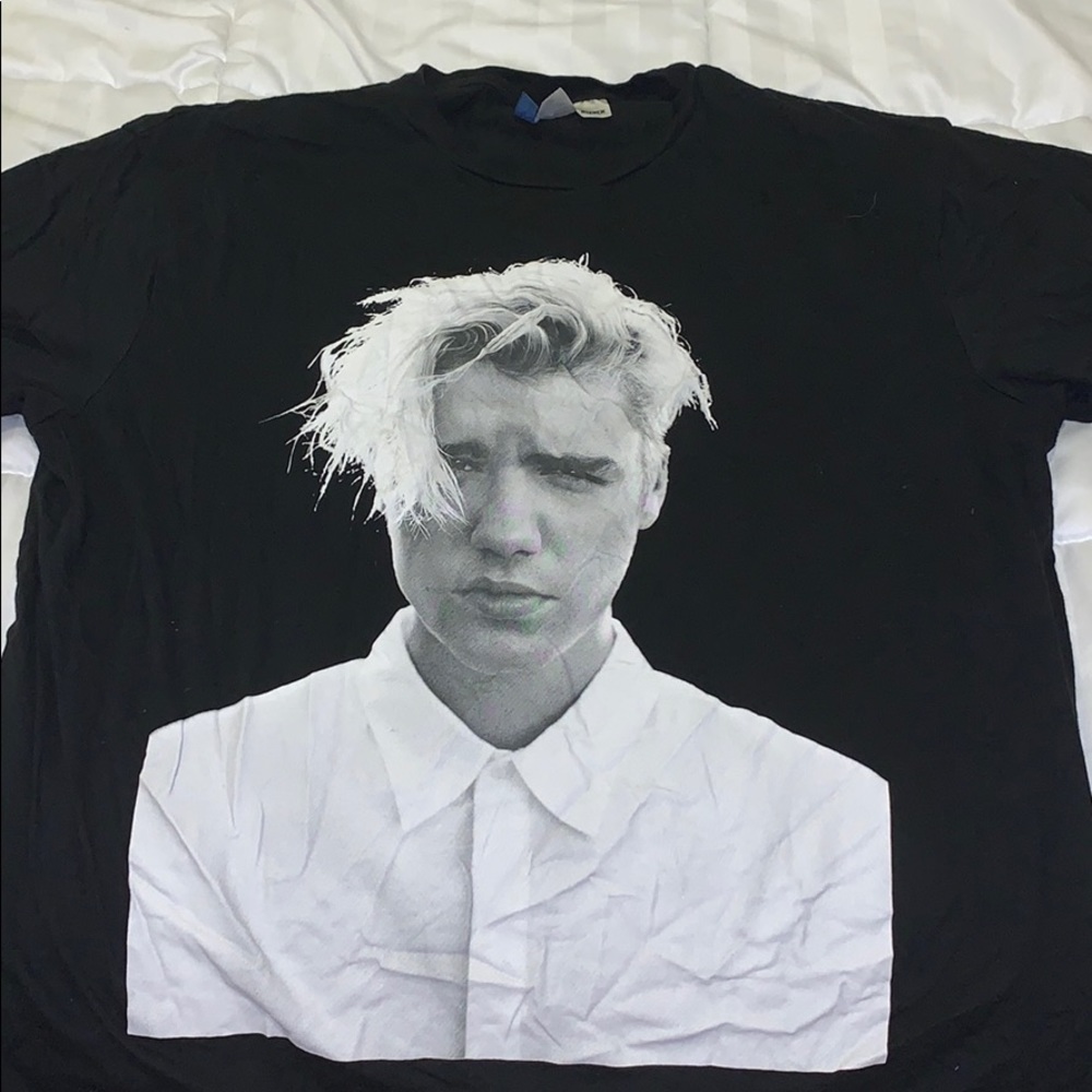 H&M Justin Bieber Purpose Tour Concert Shirt